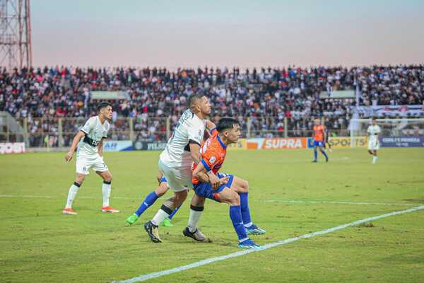 Tres partidos en simultáneo marcados para este domingo por la Fecha 20 - trece