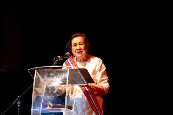 Orden Nacional al Mérito: "Historias como las de Gilda sirven de inspiración para todo el país" - .::Agencia IP::.