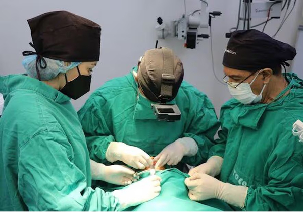 Comienzan las cirugías reconstructivas en el hospital de Presidente Franco - La Clave