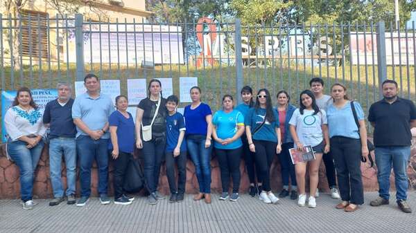 “No queremos perder la vida de nuestros hijos”, dicen padres que exigen insumos vitales - Nacionales - ABC Color