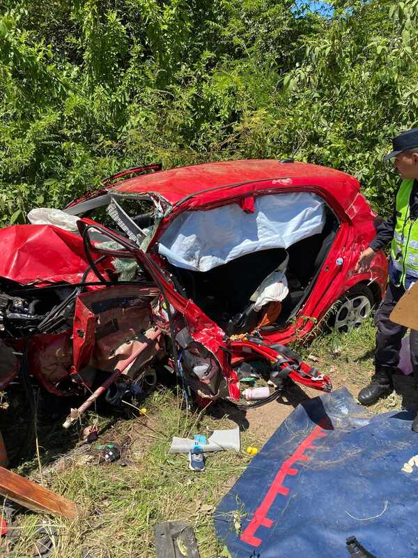 Accidente Luque-Sanber: niña sobreviviente permanece intubada en terapia intensiva - trece