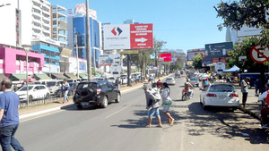 Ventas en Ciudad del Este caen hasta un 25%, lamentan comerciantes