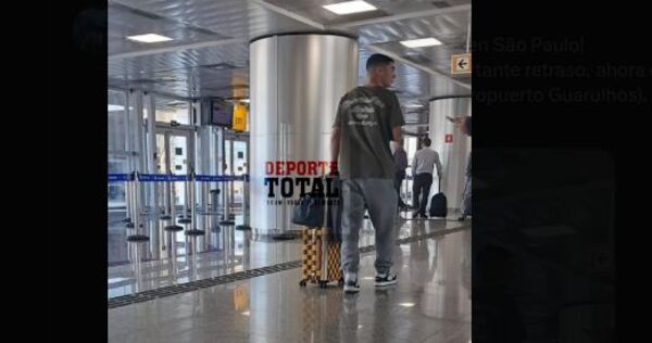 ¡No puede seeerrr! Almirón y Sosa están varados en aeropuerto de São Paulo
