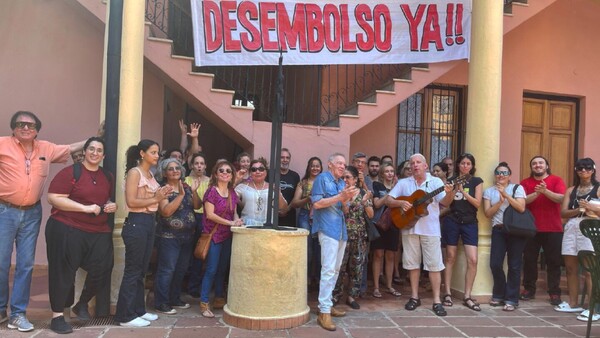 Artistas siguen indignados con Comuna por la mora de pagos