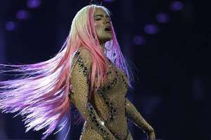 El comunicado de Karol G luego de que una canción suya sea acusada de sexualizar a menores: “Me disculpo de corazón” - Gente - ABC Color