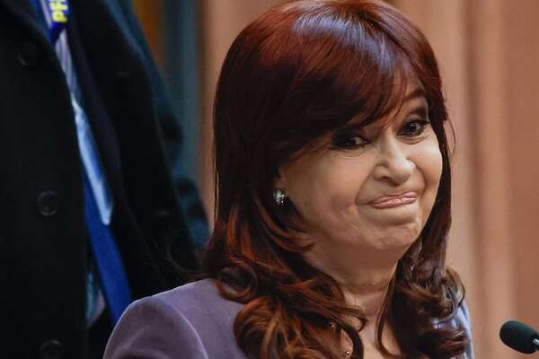 Cristina Fernández denuncia que buscan proscribirle al anticipar un fallo en su contra - Mundo - ABC Color