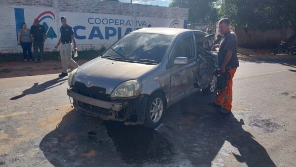 Una joven muere en un choque de vehículos en Capiatá