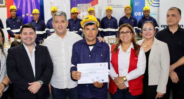 Certificaron a más de 250 profesionales en Concepción