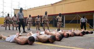 La Nación / El Salvador: familiares de presos claman por una “prueba de vida”