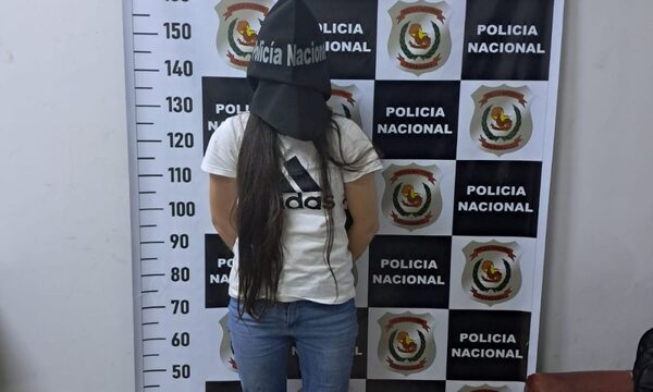 Atrapan a pareja de chilenos tras hurto de celular en comercio esteño