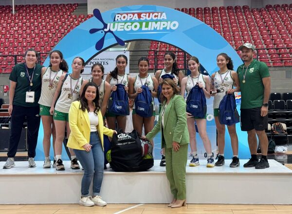 CABE premi贸 a los campeones de los Juegos Escolares y Estudiantiles Nacionales 2024