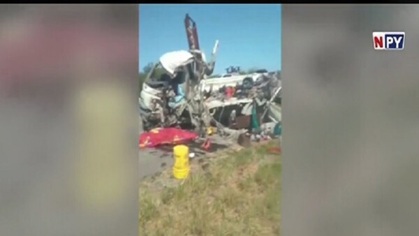 Benjamín Aceval: Choque frontal de camiones deja un muerto y varios heridos