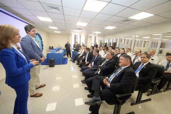 Noviembre Azul: Charla preventiva a funcionarios del Registro de Automotores
