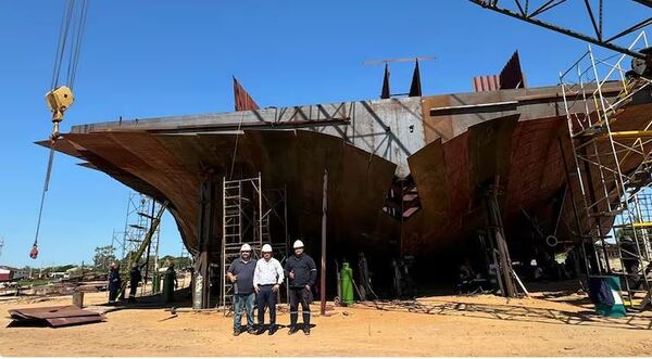 «DON TOYO», EL MAYOR BUQUE DE CARGA SE BOTARÁ ANTES DE FIN DE AÑO - Itapúa Noticias