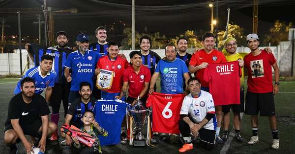La Nación / La donación de órganos permitió formar un singular equipo de fútbol en Chile
