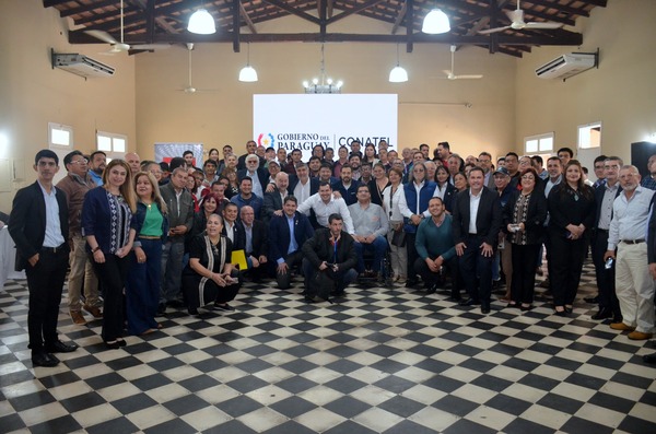 Exitosa plenaria de trabajo con licenciatarios de servicios de telecomunicaciones de Central y Cordillera • PARAGUAY TV