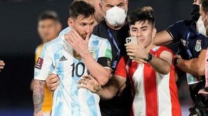 Scaloni habló de la prohibición al público albirró de ir a la cancha con camiseta de Messi