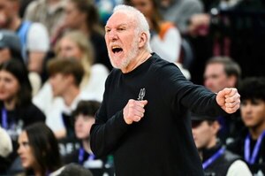 Versus / Popovich sufrió un "derrame cerebral leve", informan los Spurs