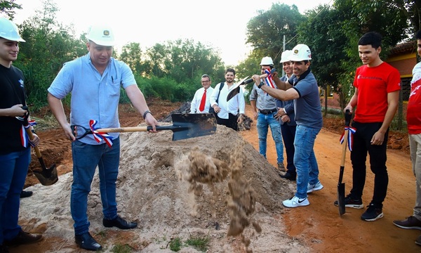 Gobernación del Caaguazú inicia importantes de obras en diversos sectores - OviedoPress