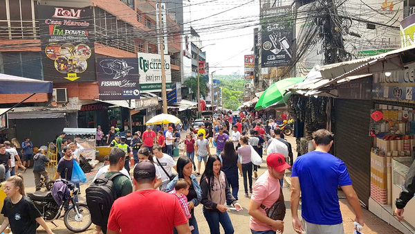 Black Friday en CDE: Comienza la mayor “maratón” de descuentos de la frontera - La Clave