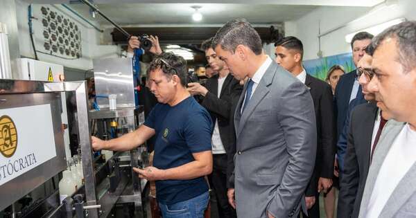 Diario HOY | Capasa inaugura centro histórico: “Paraguay lo construimos entre todos”