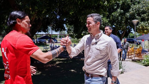 Santiago Peña anticipa que Paraguay "va a dar una fiesta" ante Argentina