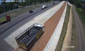 Camión que llevaba gas evitó accidente al utilizar la rampa de frenado en Pedrozo – Prensa 5