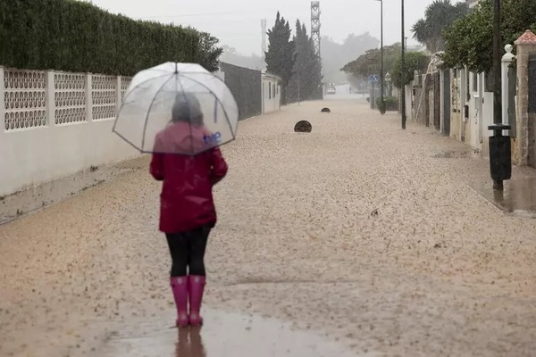 Dana vuelve a golpear España: alerta roja en Málaga • PARAGUAY TV