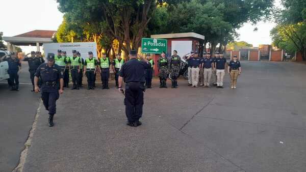 POLICÍA NACIONAL REFUERZA SEGURIDAD EN FRONTERA PARA PARTIDO ARGENTINA VS. PARAGUAY - Itapúa Noticias