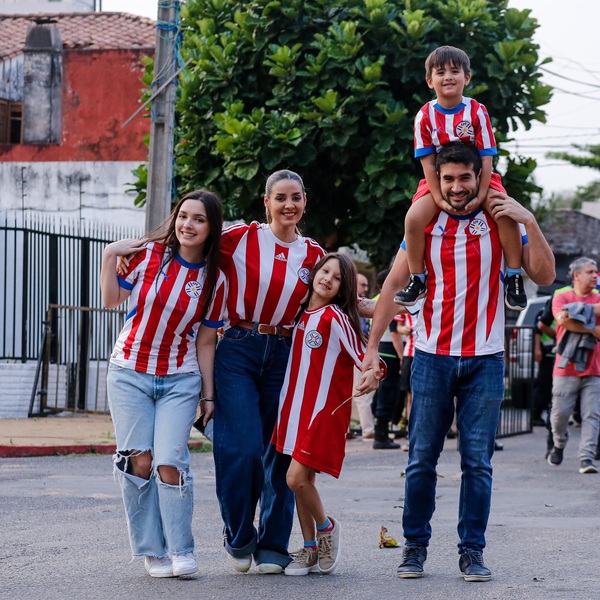 ¡Todo lo que tenés que saber si vas a ir al partido de la Albirroja en Sajonia! - trece