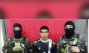 Cayó asaltante que reventó el diente a karai que esperaba bus en Guarambaré