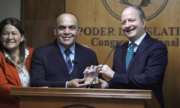 PPQ cuestiona que presupuesto 2025 solo contemple recursos para prebendas