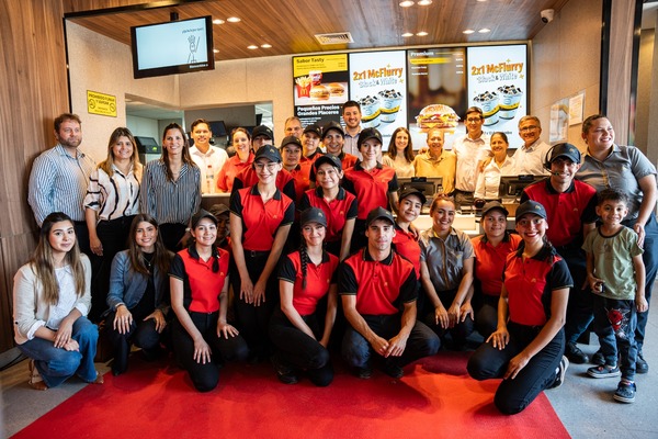 McDonald’s Paraguay inaugura su primer restaurante en Ñemby | Locales | 5Días