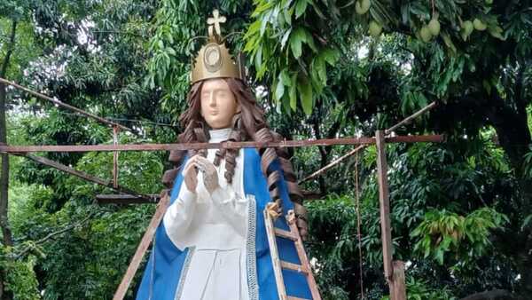 Grúas transportarán réplicas de la Virgencita de Caacupé