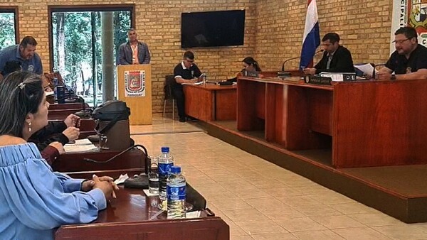 Miguel Prieto recurre a millonario préstamo para pago de salarios