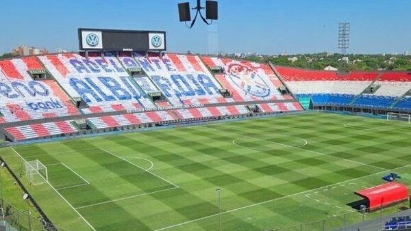 Preparan un mosaico para alentar a la Albirró esta noche en el Defensores