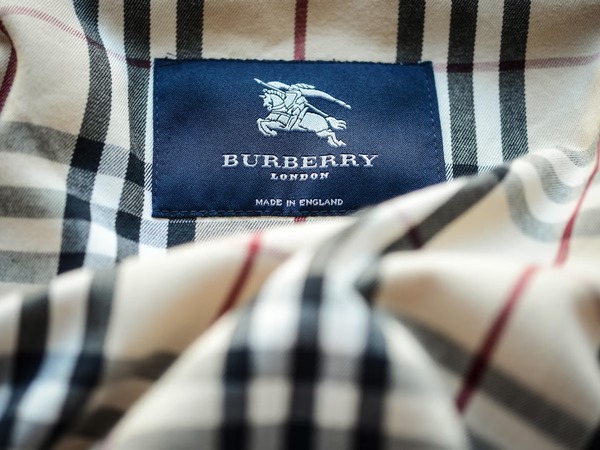 Burberry planea reposicionarse tras caída en ventas del 20% | Internacionales | 5Días