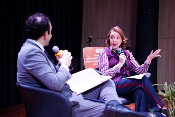 La UNAE impulsa jornada sobre políticas públicas de alfabetización mediática