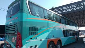 Migraciones reporta ingreso de 900 argentinos por vía terrestre para juego de la Albirroja - Nacionales - ABC Color