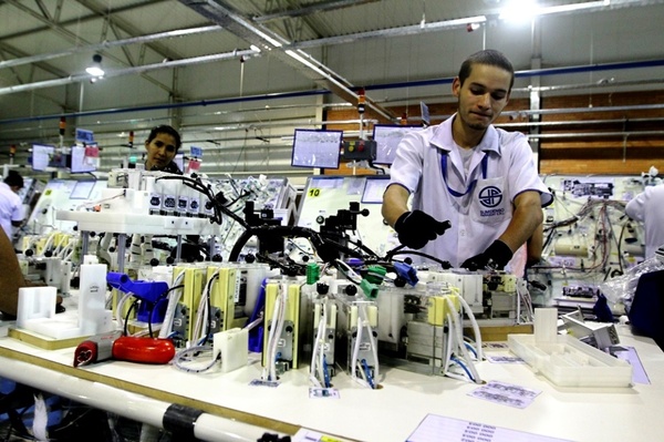 Destacan que industrias maquiladoras registran incremento en octubre en las exportaciones • RADIO NACIONAL