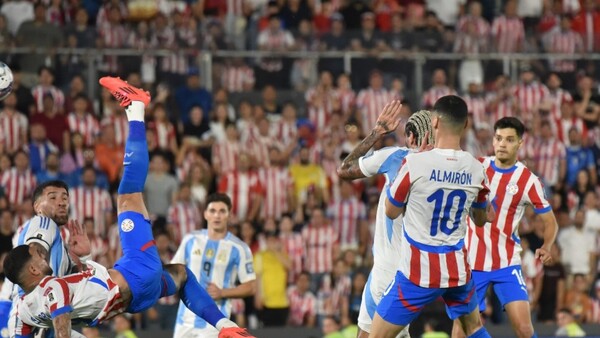 El golazo de chilena de Tonny Sanabria