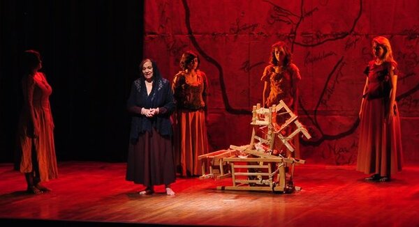 Luto en las tablas: falleció María Elena Sachero, un ícono del teatro nacional