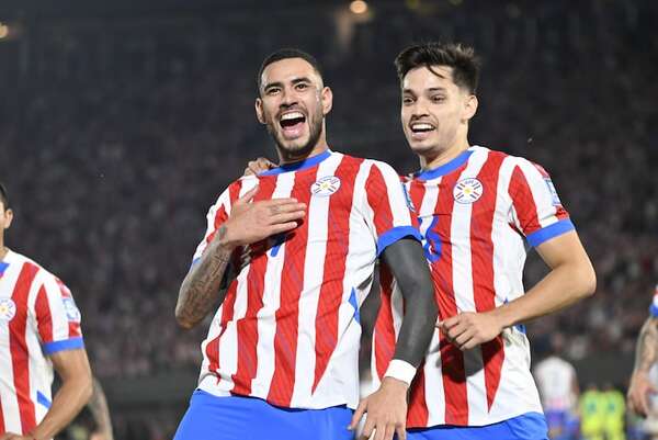La campeona del mundo, arrodillada a Paraguay: remontada y triunfo 2-1 para seguir en zona del Mundial 2026 - Selección Paraguaya - ABC Color