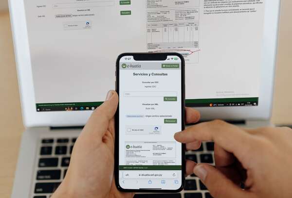 Más de 5.800 contribuyentes ya emiten facturas electrónicas - Empresariales - ABC Color