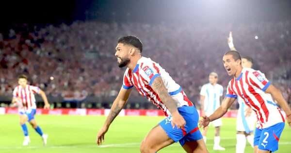 La Nación / Cachetazo al campeón mundial