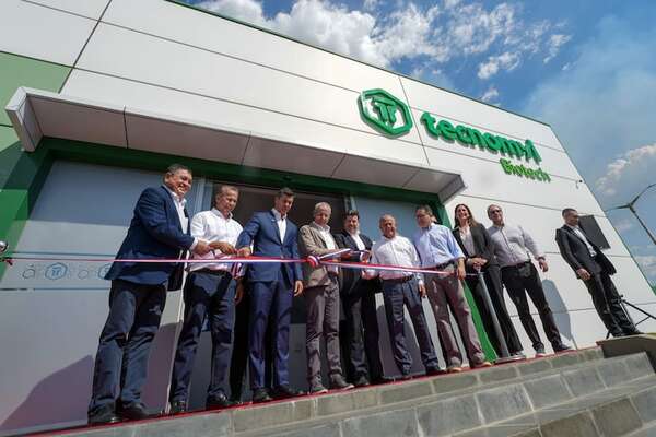 Tecnomyl Biotech, la nueva planta de biotecnología que coloca a Paraguay en el mapa de la agricultura sostenible - Empresariales - ABC Color