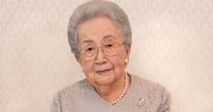 La Nación / Muere a los 101 años la princesa Yuriko, miembro de mayor edad de la familia imperial de Japón