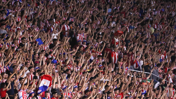 Paraguay vence a Argentina y desata euforia
