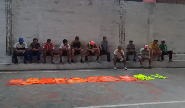 Demoran a cuidacoches por exigir G. 50.000 durante el partido de Paraguay vs. Argentina