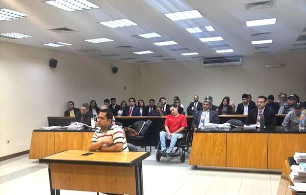San Antonio: condenan a 14 y 12 años de cárcel a los protagonistas del asalto a intendente - Nacionales - ABC Color
